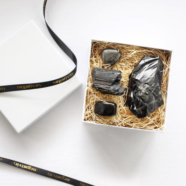 black gemstones, black stones for anxiety, black crystals for anxiety, what do black stones do, 